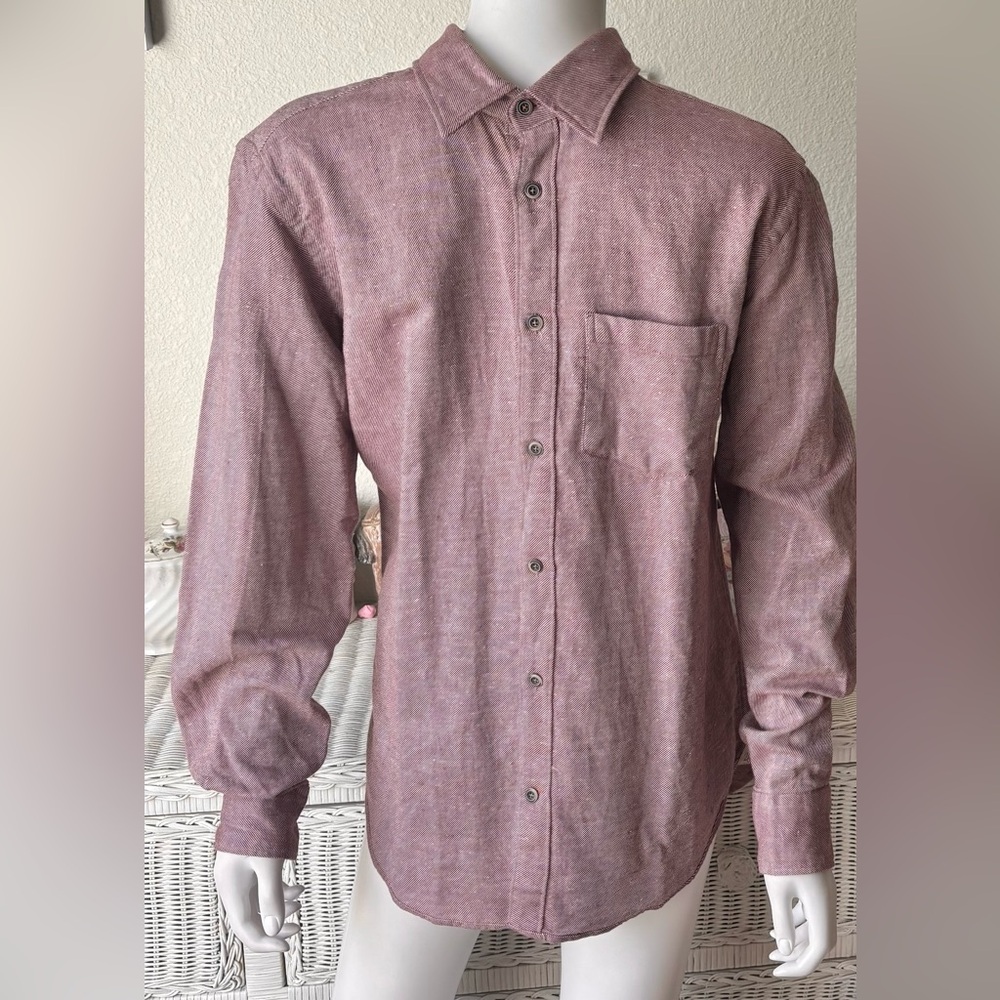 Casual Long-Sleeve Button-Down Shirt in Dusty Rose
